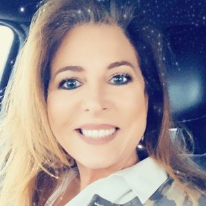 Meet your Posher, Vicki